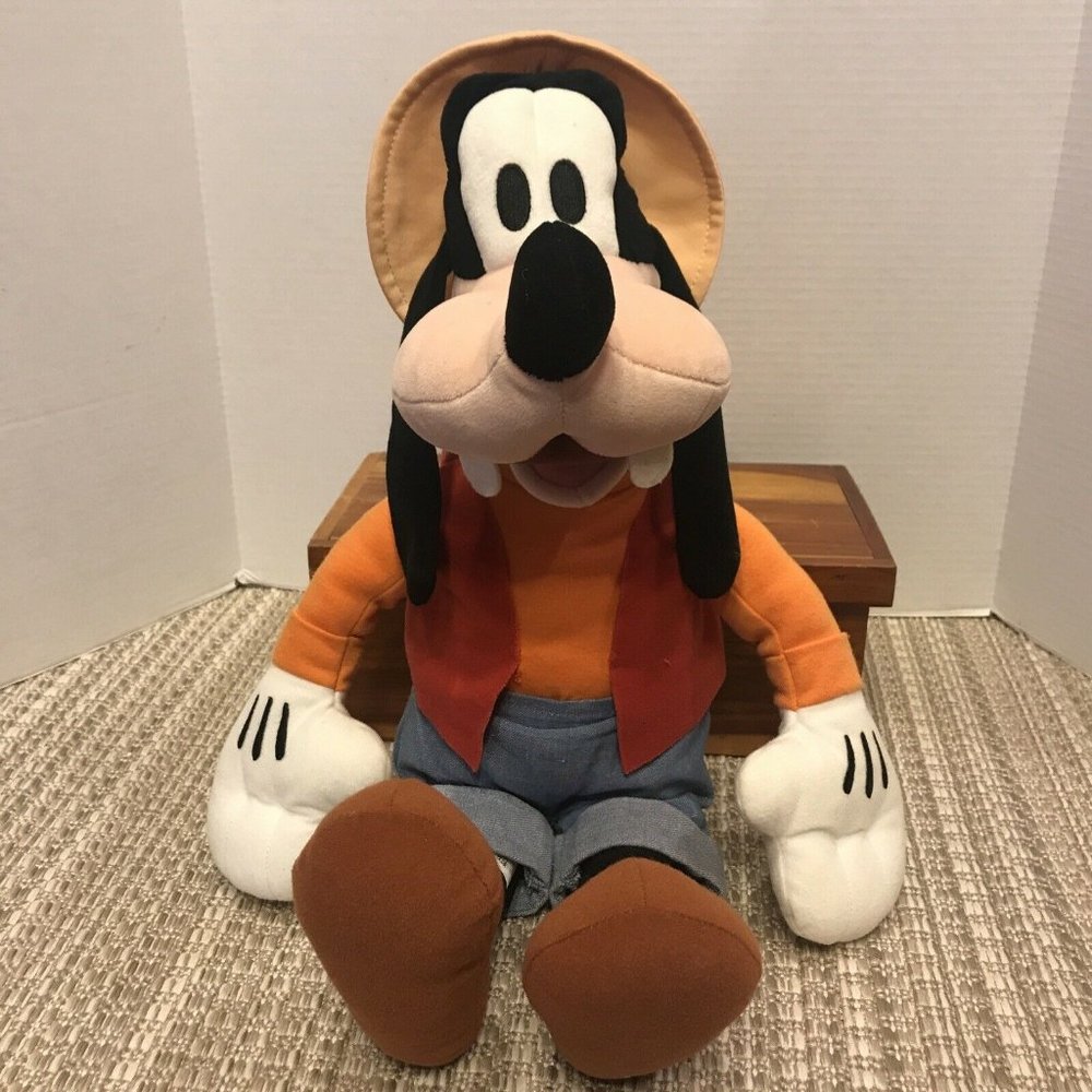 Goofy‎ Farmer Hillbilly Plush 21" Disney Parks Authentic Original